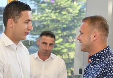 Part 2 ILIĆ-STANIVUKOVIĆ; Evo kako glume neprijatelje a rade sve jedan za drugog