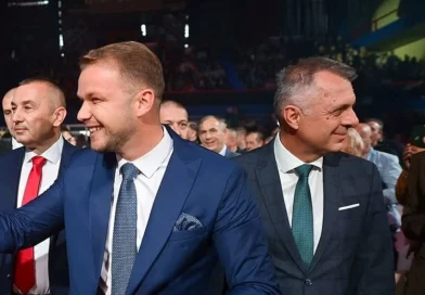 KRAJ ROMANSE: Radojičić NAPUŠTA Stanivukovića