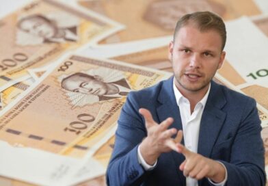 STANIVUKOVIĆEVO LUDILO: Sve gradske pare samo on kontroliše