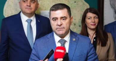 Blaško Kaurin sa premijerom Srpske u posjeti Šumskom gazdinstvu „Ribnik“