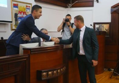 VUKAN: Evo kako Stanivuković ubjedljivo pobjedi za gradonačelnika, a Ilić ubjedljivo za listu SNSD, u Krupi na Vrbasu VIDEO