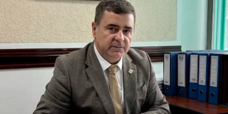 KADA ZAGUSTI TU JE KAURIN: Sva mehanizacija na raspolaganju građanima za čišćenje snijega