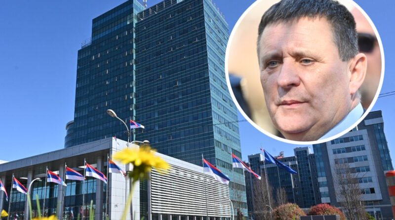 U Vladi se prave mutavi u vezi sa Đajićevom smjenom