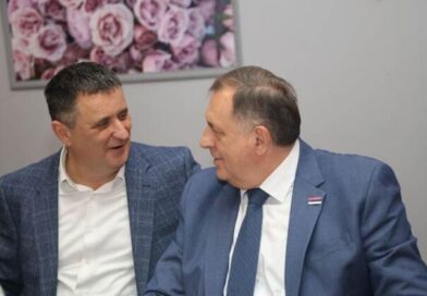 Napadi na Đajića otvaraju pitanje – ko se boji većih plata u zdravstvu?