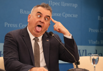 Istitucije pretvorene u cirkus