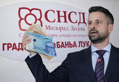 Banjalučki SNSD 700.000 KM PODIJELJENO — REZULTAT NULA