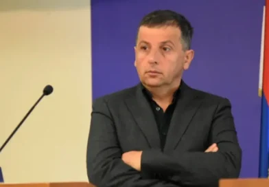 Vukanović opleo po Narodnom frontu: Nemojte da isučem mač