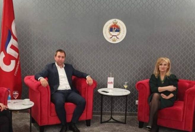 OSIPANJE SPS-a: Snježana Gvozden napustila Selaka