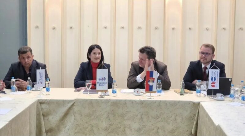 KAKAV BOLESNIK: Stanivuković ODBIO sastanak u prostorijama SDS – svi morali u Hotel