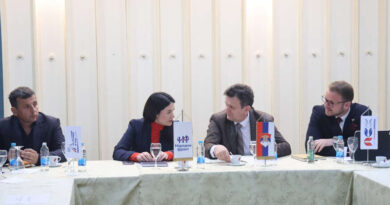 VUKANOVIĆ: Sješću za sto sa Stanivukovićem ali sa Trivićkom neću