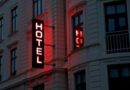 ČAČANIN TUŽIO HOTEL JER SU NJEGOVOJ ŽENI OTKRILI S KIM JE PROVEO NOĆ
