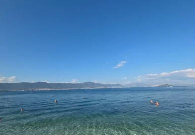 Koliko četvoročlanoj porodici treba novca za sedam dana odmora u Tivtu?