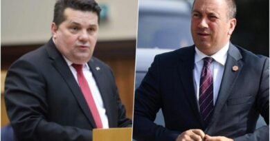 Crnadak pozvao Stevandića da sjedne u crveni kombi i dođe kod njega kući: “Najomraženija osoba u gradu”