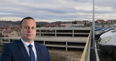 ŠOBOT upravlja UKC-om kao svojom privatnom prćijom FOTO