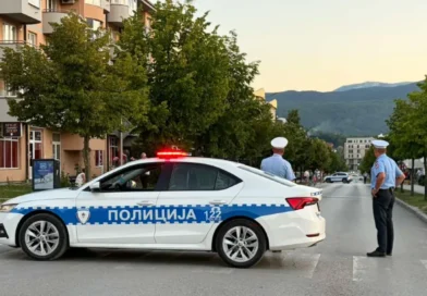 Pucnjava u Istočnom Novom Sarajevu: Ranjen Kosta Pandurević, traga se za Đorđem Ždralom